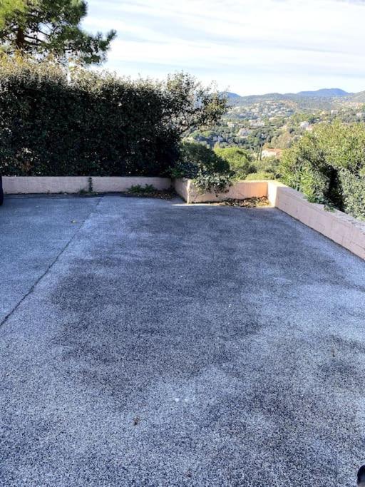 Agreable Appartement Vue Mer Les Issambres Kültér fotó
