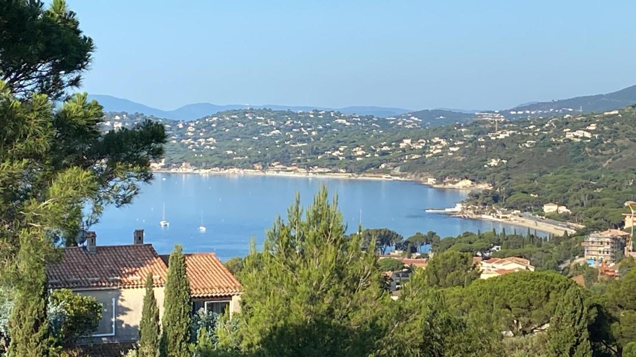 Agreable Appartement Vue Mer Les Issambres Kültér fotó