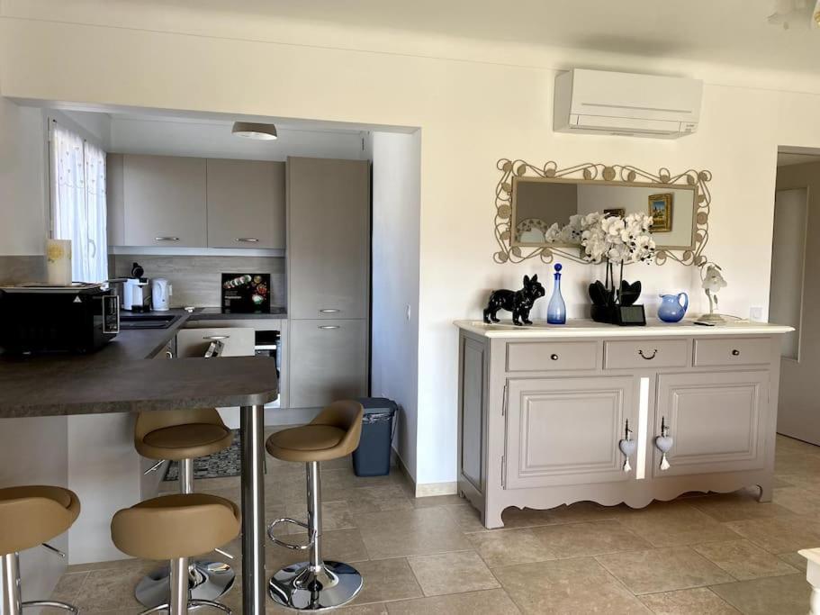 Agreable Appartement Vue Mer Les Issambres Kültér fotó